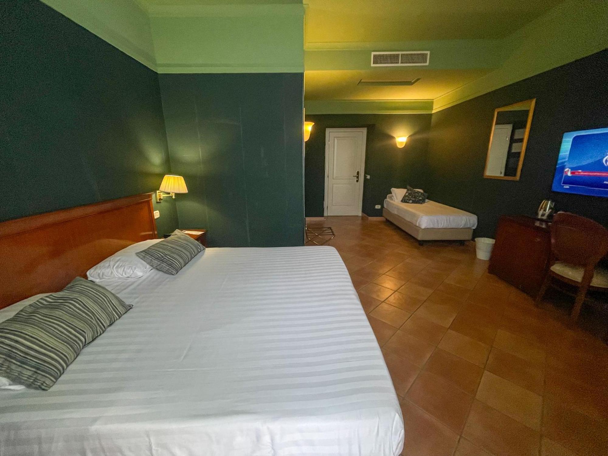 Hotel Nuvo Napoli Eksteriør billede